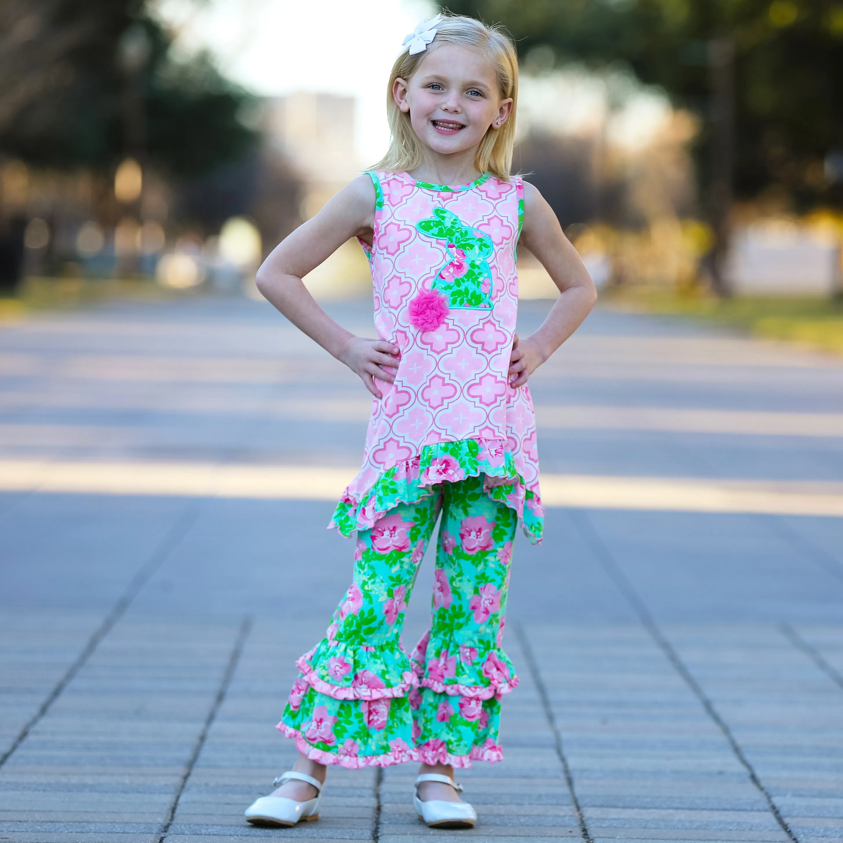 AnnLoren Big Little Girls Easter Bunny Tunic Spring Floral Ruffle Capri Pants Outfit
