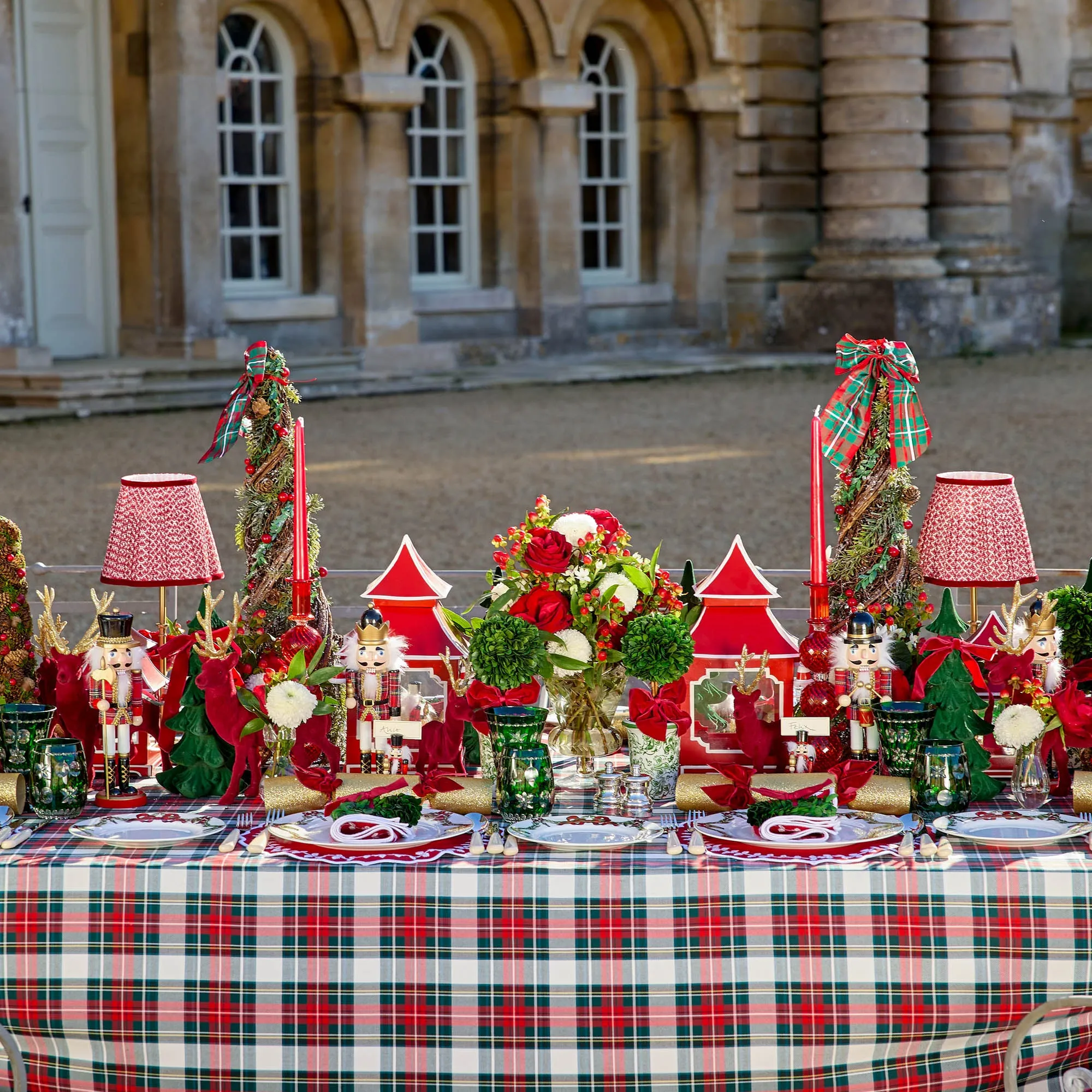 Christmas Garland Starter Plate
